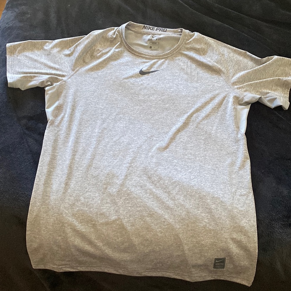 Nike Pro Tee